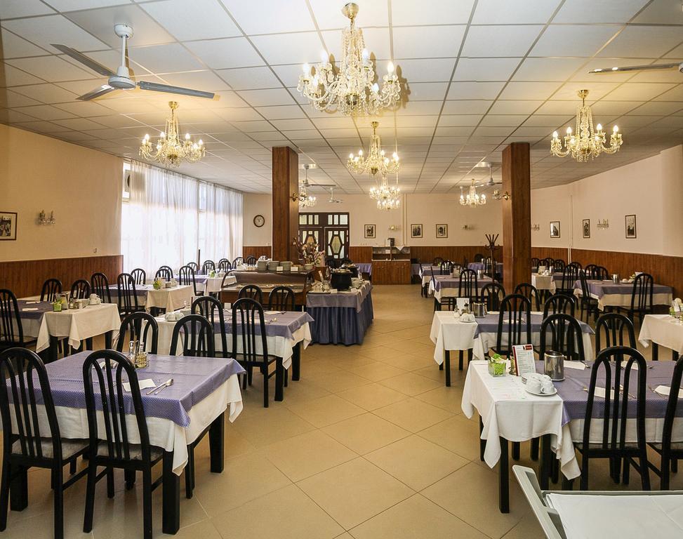Hotel Ensana Pro Patria Pieszczany Zewnętrze zdjęcie